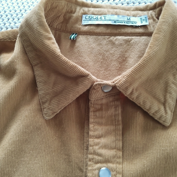 CRIQUET mens medium curduroy snap front shirt - Picture 5 of 6